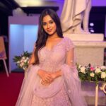 Jannat Zubair Rahmani Instagram - Today is a day to feel proud about being a part of this great nation. A big salute to all the brave soldiers and fighters who sacrificed their lives for our country, freedom and independence. May this spirit for our nation lead us all to success and glory in life. Jai Hind 🇮🇳💕 Happy Independence Day 🇮🇳🇮🇳 Styled by - @anusoru Wearing - @kalighataindia @tlmconsultancy