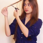 Jannat Zubair Rahmani Instagram - When it comes to winters, dry hair is my biggest worry! I don't know what to do about it and so cutting my hair is the one way I can prevent winter hair dryness. I wish I had an alternative to breaking up with my dry hair. What do you guys suggest? #BreakupWithDryHair