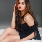 Jannat Zubair Rahmani Instagram - A forever kinda thingy💘 . . . Stylist: @styledbysujata Outfit: @selectandyou MUH: @bijalgadamakeovers 📸 @smileplease_25 The Westin Mumbai Garden City