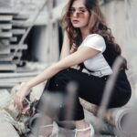 Jannat Zubair Rahmani Instagram - 2021 Ready!☃️ 📸 - @smileplease_25 MUAH - @shine_and_shadow_ Styled by : @drashtidiwan @poonam__diwan ✨ Outfit by : @ona_label Jewels : @nitaara_label