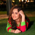 Jannat Zubair Rahmani Instagram - I see you 👀 Dubai, United Arab Emirates