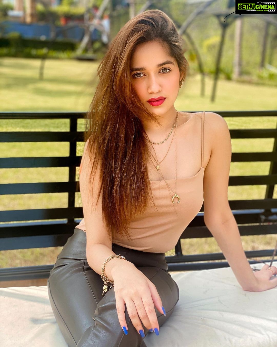 Jannat Zubair Rahmani Instagram - Perfectly imperfect.