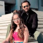 Jannat Zubair Rahmani Instagram – Khatron ke khiladi 12 it is!
Bachke kahan jayega khatra kahin se bhi aayega☠️
Shoot begins..!!

@itsrohitshetty
#khatronkekhiladi12
#KKK12 
#colors
@colorstv
#rohitshetty