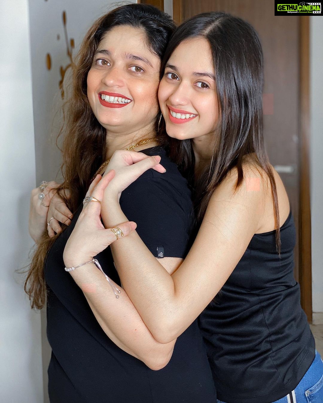 Jannat Zubair Rahmani Instagram Mumma I Thank You For The Many Things jannat-zubair-rahmani-instagram-mumma-i-thank-you-for-the-many-things