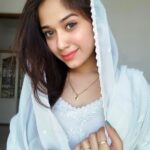 Jannat Zubair Rahmani Instagram - Jumma Mubarak❤️