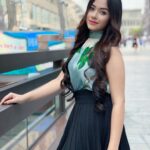 Jannat Zubair Rahmani Instagram - Smile at strangers and you just might change a life! #throwback Yerevan, Armenia
