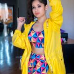 Jannat Zubair Rahmani Instagram - I prefer living in color!! 🌈