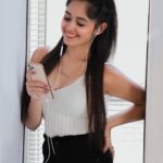 Jannat Zubair Rahmani Instagram - Change is scary, but everything will be fine!💕 #staystrong
