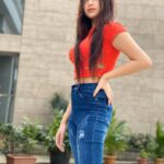 Jannat Zubair Rahmani Instagram - Once you carry your own water, you will learn the value of every single drop. 📸 @ayaanzubair_12