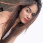 Jannat Zubair Rahmani Instagram - Let’s chat 💭