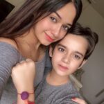 Jannat Zubair Rahmani Instagram - Happy Independence Day🇮🇳 #jaihind #proudindian Happy Raksha Bandhan ❣️