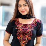 Jannat Zubair Rahmani Instagram - Jumma Mubarak💫 📸 @famousfaces.india