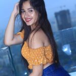 Jannat Zubair Rahmani Instagram - I hope you always find a reason to smile :) 📸 @famousfaces.india