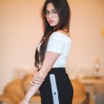 Jannat Zubair Rahmani Instagram - ‘’’Wherever life plants you, bloom with grace’’ 📸 @famousfaces.india photography