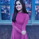 Jannat Zubair Rahmani Instagram - Okay! So I don’t have anything to post so I’m just posting a random picture🤷🏻‍♀️