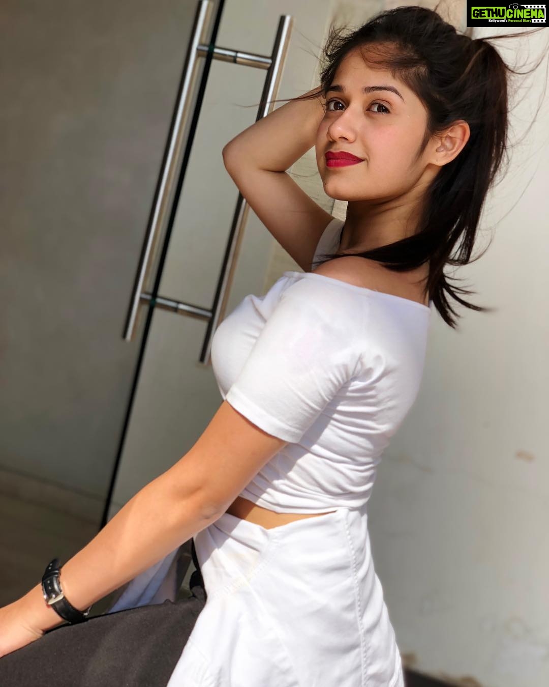 Jannat Zubair Rahmani Instagram - If at first you don’t succeed, fix your ponytail and try again. 📸 @ayaanzubair_12