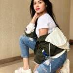 Jannat Zubair Rahmani Instagram - What keeps you awaken? ‘DREAMS’ 📸 @zubairrahmani09