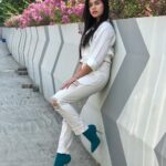 Jannat Zubair Rahmani Instagram - Everybody has a little bit of sun and the moon in them 💫 Picture clicked by my DAD♥️ @zubairrahmani09