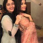 Jannat Zubair Rahmani Instagram - Ek hasti hai jo jaan hai meri Jo aan se badhkar maan hai meri Khuda kahe toh kardun sajda usse Kyunki woh koi aur nahi, MAA HAI MERI. Happy Birthday Mumma!! P.S Birthday cake calories don’t count eat loads today :p