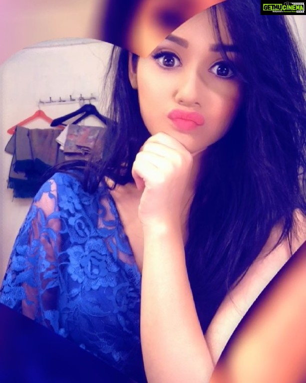Jannat Zubair Rahmani Instagram - Replying back!!
