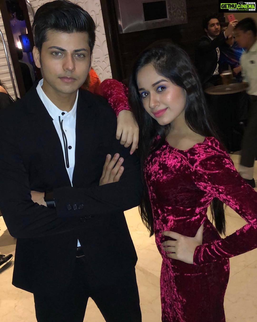 Jannat Zubair Rahmani Instagram - I wish you all the happiness in the world!! May god bless you with everything you wish for!! Stay as sincere as you are!! I’m so proud of the person you are bhaiya!! And so glad to have your back always!!