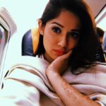 Jannat Zubair Rahmani Instagram - La vie a beaucoup plus d’ imagination que nous🌈 Some Where on Earth