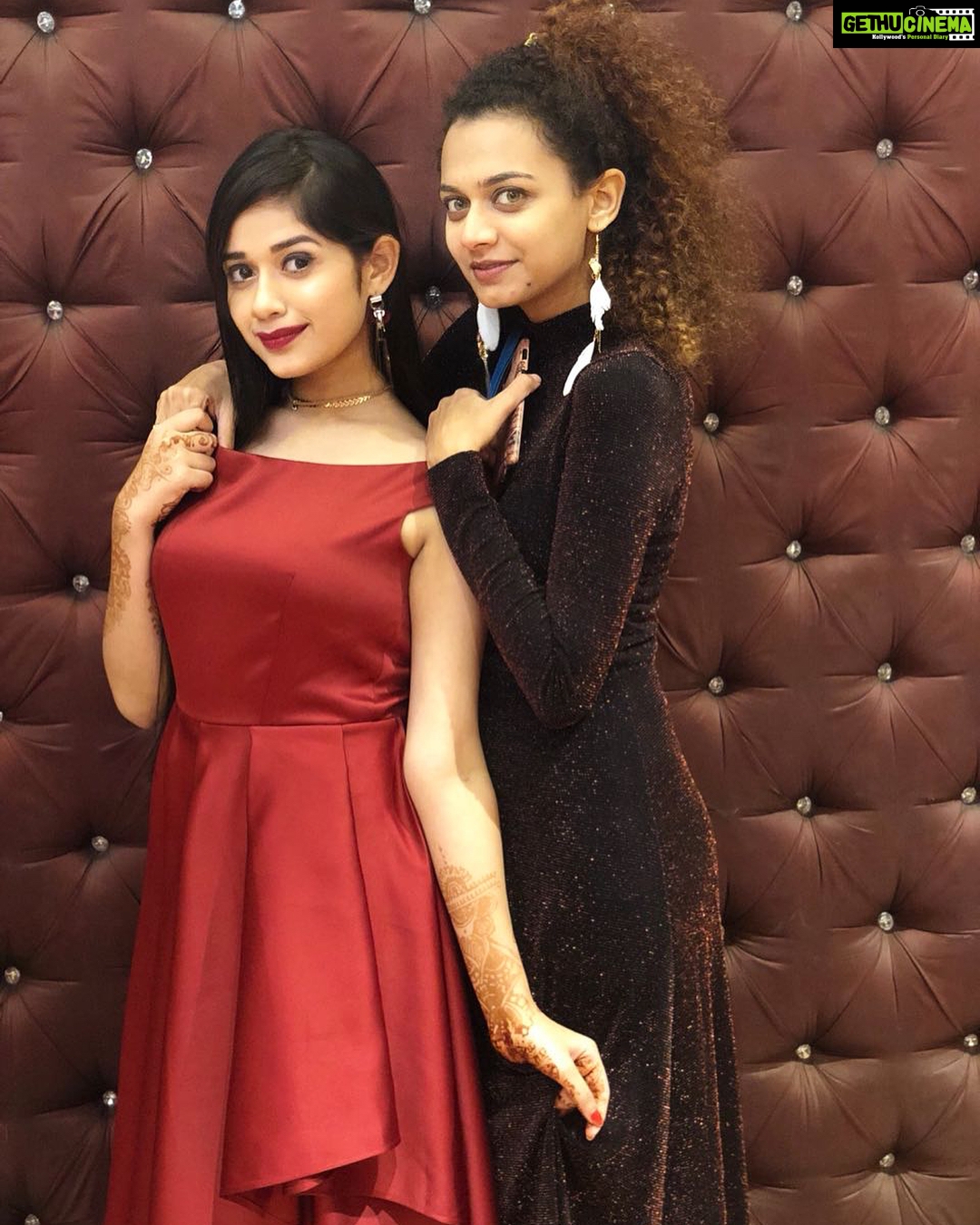 Jannat Zubair Rahmani Instagram - ❤️❤️ Wearing @sewbery See you guys tomorrow in Delhi 🌹