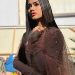 Jannat Zubair Rahmani Instagram - Bechainiya samet ke saare jahan ki Jab kuch na ban Saka toh mera Dil bana diya🥀