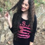 Jannat Zubair Rahmani Instagram - Invest in your hair, it is the crown you never take off.