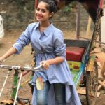 Jannat Zubair Rahmani Instagram - I wanna take a minute not to ask for anything from you, but simply to say Thank You for my 900k family that you've given me!!💌 There's always something to be happy about and I've got so many things coz of y'll.. Thankful and grateful,Today and everyday:)) FANS THAT TURNED INTO FAMILY❣️ Countdown for 1M begins❣️