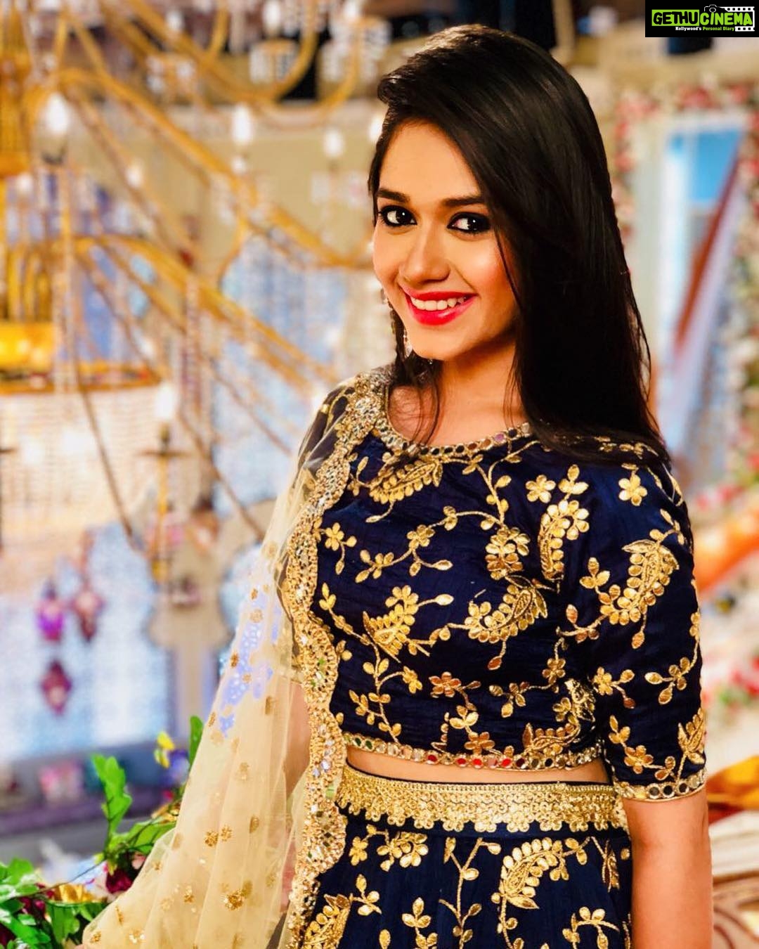 Jannat Zubair Rahmani Instagram - A happy caption! P.C @zubairrahmani09 Clicked from #iphone8plus