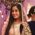 Jannat Zubair Rahmani Instagram - Wait I'm thinking of a caption right now. Pankti Sharma✨