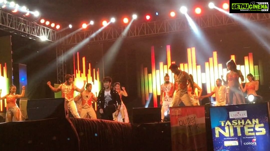 Jannat Zubair Rahmani Instagram - Swipe to see our whole performance in Chandigarh University:)