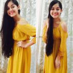 Jannat Zubair Rahmani Instagram – I went to buy a dress 👗 then I saw some amazing shoes 👠 so I bought this 😉