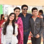 Jannat Zubair Rahmani Instagram - Tez Raftaar almost ready to entertain you 🤗 Releasing soon .. Need your good wishes for the success ✌ Cheers to the whole team ..