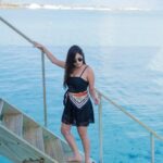 Jannat Zubair Rahmani Instagram - 🌊🌊🌊 #jzee @visitmaldives @hardrockhotelmaldives @crossroadsmaldives @thinkstrawberries @purple.star.entertainment    #VisitMaldives #Maldives #SunnySideOfLife #thinkstrawberries #travel #purplestarentertainment