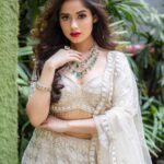 Jannat Zubair Rahmani Instagram - Get you a me 🤍❕ #jzee Shoot for @fablookmagazine Co founder @ankkit.chadha2222 Styled by @milliarora7777 Assisted by @mitushigupta Wearing @ranshcouture @savyacouture Jewels @chhaganlal.jewellers Shot by @tanmaymainkarstudio Location @radissonblumumbaiairport Co-ordinated by @nadiamalik