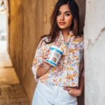 Jannat Zubair Rahmani Instagram - Rich in protein, great in taste... @myfitness peanut butter is what you need. 💯 Order yours at www.myfitness.in #myfitnesspeanutbutter