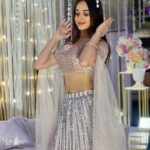 Jannat Zubair Rahmani Instagram - I can’t keep calm coz we are 40 freakin Millionnnnnnn🤍🙈💃🏻 Wearing - @vinayfashiondxb Dubai, United Arab Emiratesدبي