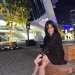 Jannat Zubair Rahmani Instagram - Come to Dubai 😛 Bluewaters Island