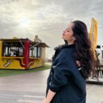 Jannat Zubair Rahmani Instagram - Dubai 🤍♾