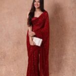 Jannat Zubair Rahmani Instagram - Coz I still have to do a photoshoot for new pictures 🥺 👛 @oceana_clutches
