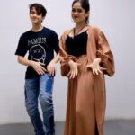 Jannat Zubair Rahmani Instagram - Lazy lad 🔥🔥 @jannatzubair29 #azee #jzee #azeejzee #janyaan