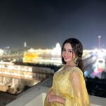 Jannat Zubair Rahmani Instagram - Happy Diwali ✨ Golden Temple Amritsar Punjab India