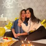 Jannat Zubair Rahmani Instagram - Happy Birthday Mumma ❤️ You are the best mom a girl could ask for. I feel so blessed to have you in my life. Thank you for always being there for me, whether I need advice or just someone to talk to. Nothing makes me happier than seeing you happy and smiling. I hope this birthday is the best one yet!