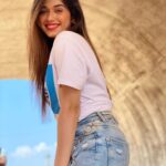 Jannat Zubair Rahmani Instagram – Your fav emoji?
Mine is 🤍