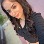 Jannat Zubair Rahmani Instagram -