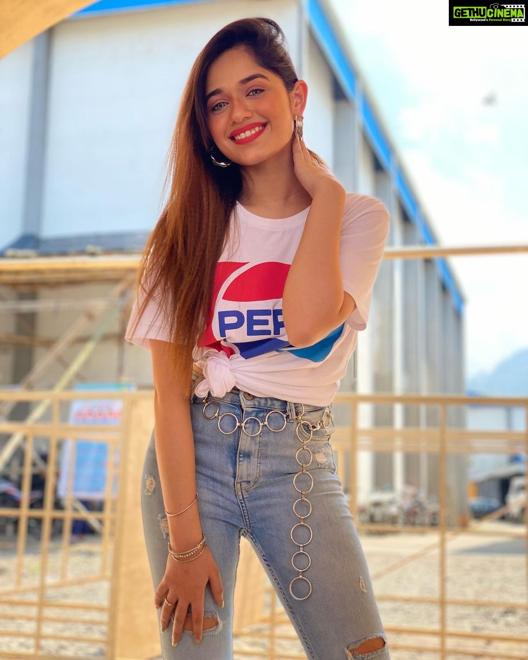 JANNAT ZUBAIR RAHMANI visual data 8
