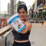 Jannat Zubair Rahmani Instagram - Have you tried this new #crispy flavor by @myfitness? 😍 Get yours at www.myfitness.in, Use my code JANNAT for extra discounts 🎁 #myfitnesspeanutbutter #myfitness #peanutbutter ------