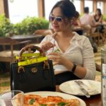 Jannat Zubair Rahmani Instagram - Mood 🍁 #nofilter